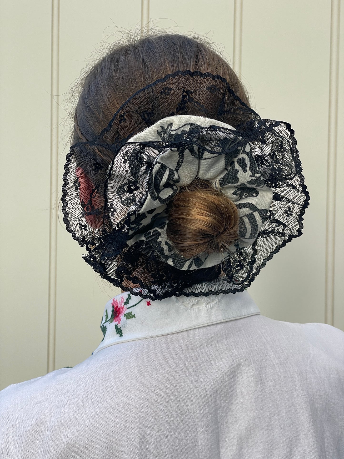 Vintage Cow Tea-towel Scrunchie