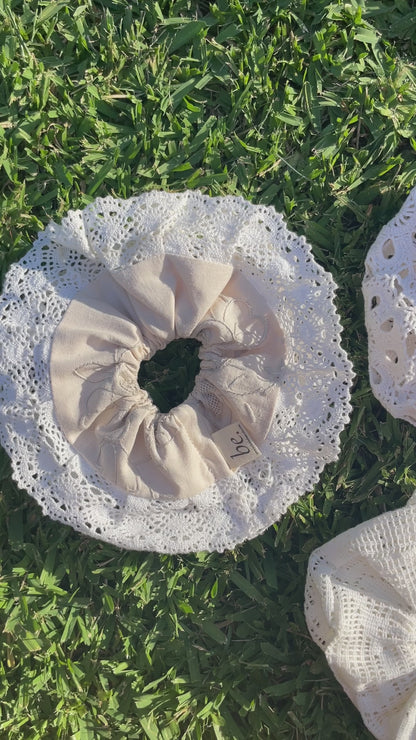 Cotton Lace Classic Scrunchie